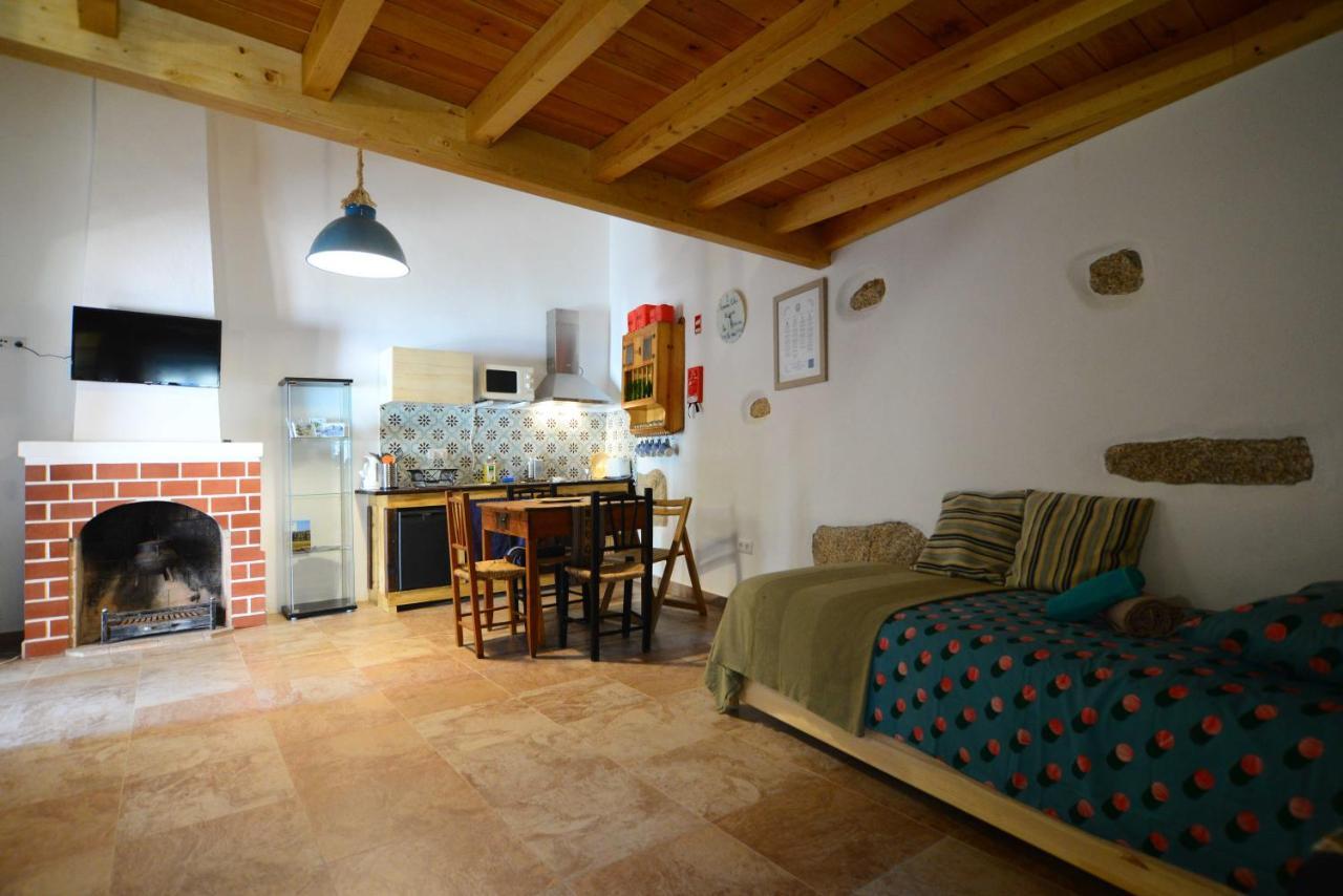 Casa Do Guardado Villa Монсанту Екстериор снимка